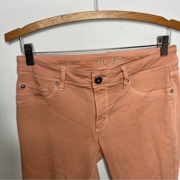 DL1961 peach colored Jeans size 29 - Picture 2 of 12